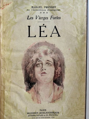 Marcel Prevost Léa old French illustrated book used, hardcover