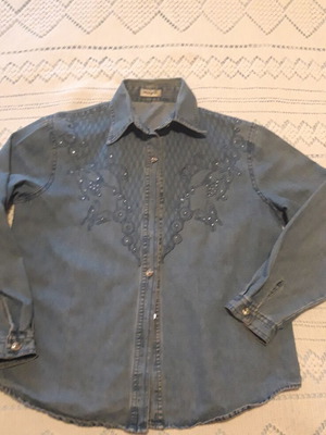 Women's denim shirt like new, design with rhinestones, loose fit, blue