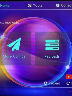 Nintendo Switch V1 κονσόλα σαν καινούργια, με χαμηλό σειριακό αριθμό, δυνατότητα softmod