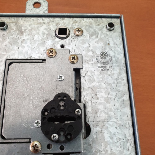 Securemme security lock used, with 5 keys, 2 pieces