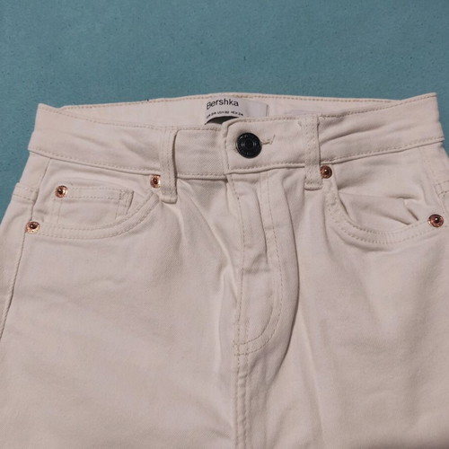 White denim pants Bershka like new, size 34