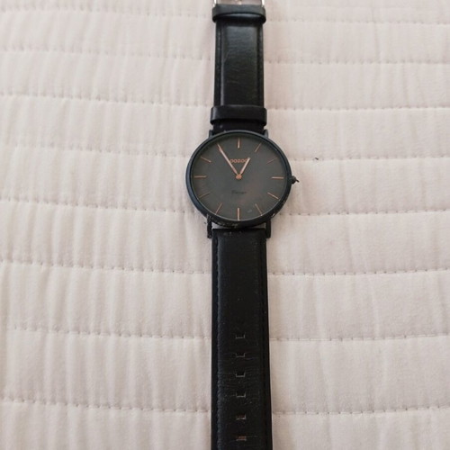 Oozoo unisex watch vintage series, like new, black leather strap