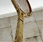  Παλιά ρακέτα τένις