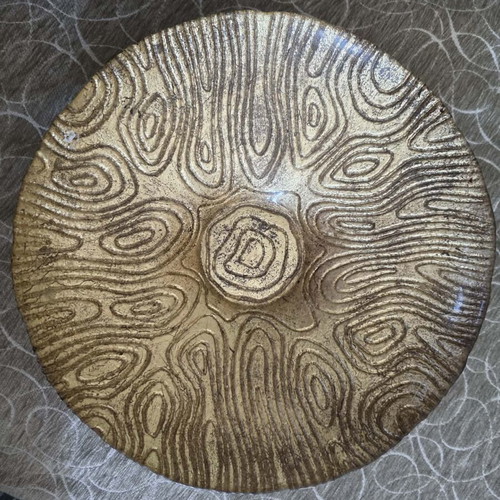 Modern platter with abstract gold design, like new