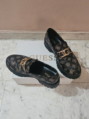Guess loafers like new, size 40, black and brown