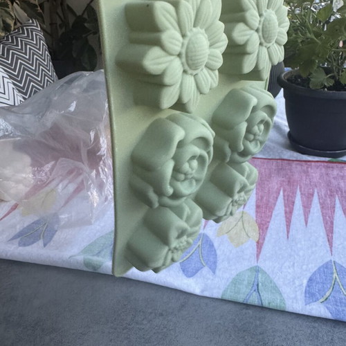 Silicone mold used for making wax flowers, large and soft