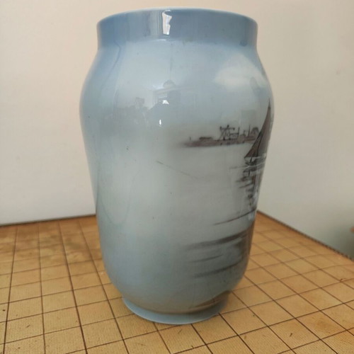 Royal Copenhagen vase #4576 The Little Mermaid Langelinie