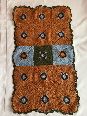 Vintage handmade crochet rug 83x49cm with 70s granny squares, used