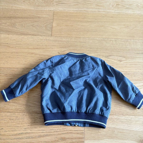 Primark jacket like new, thin, windproof, size 6-9 months