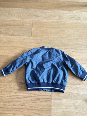 Primark jacket like new, thin, windproof, size 6-9 months