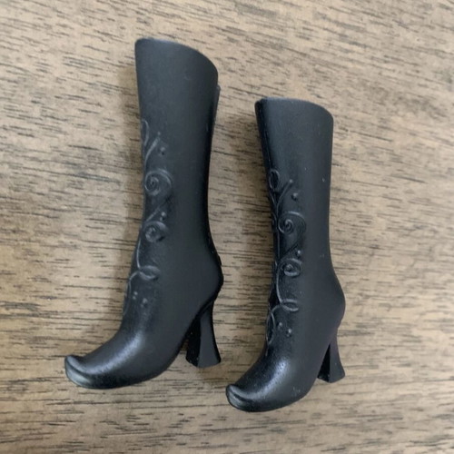 Mattel Barbie Doll Boots Disney Princess Anna Frozen used