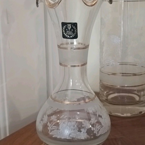 Vintage crystal vases collection with carved design and gold detail, like new, 5 pieces