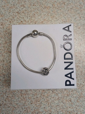 Pandora βραχιόλι σαν καινούργιο με charm, 17 εκ.