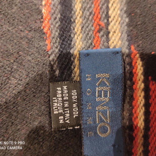 Kenzo authentic scarf 100% wool like new, multicolored