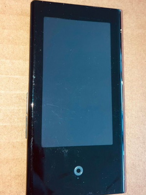 Samsung YP-P2J portable media player 4GB used, model 2008