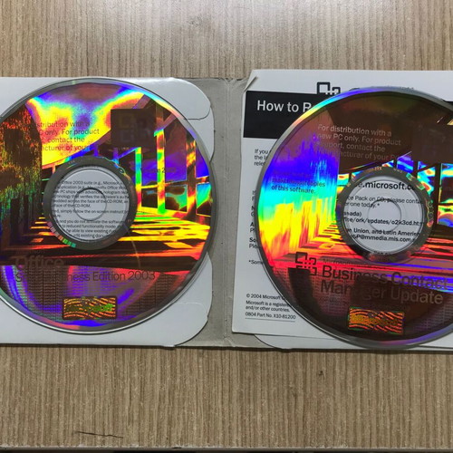 Microsoft Small Business SBE Office 2003 software used