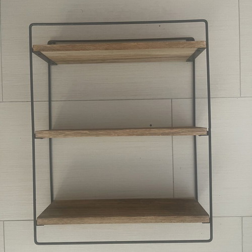 Hanging spice rack with hooks