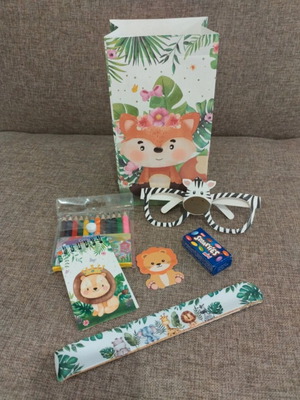 Party bags with forest and jungle animal theme, like new, set of 2