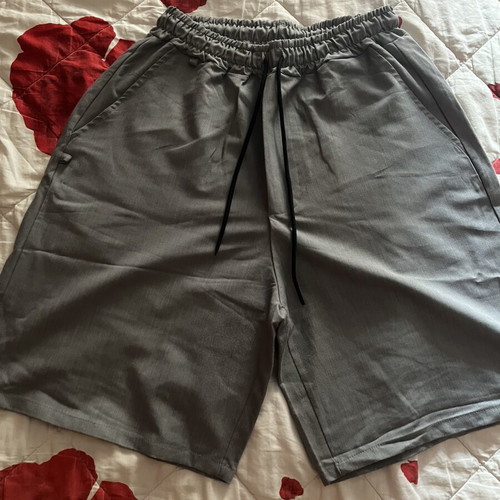 Men's grey bermuda shorts