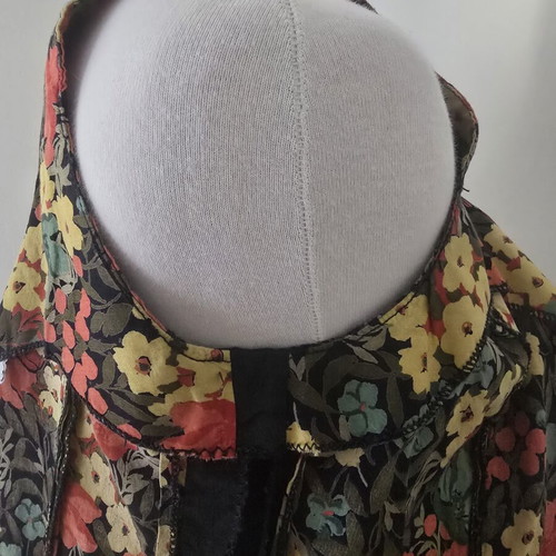 Floral dress vintage 1990s medium size, used
