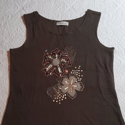 Brown sleeveless top with embroidered sequins like new