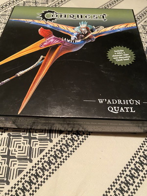 Conquest W’adrhun Quatl figure like new with base and cards
