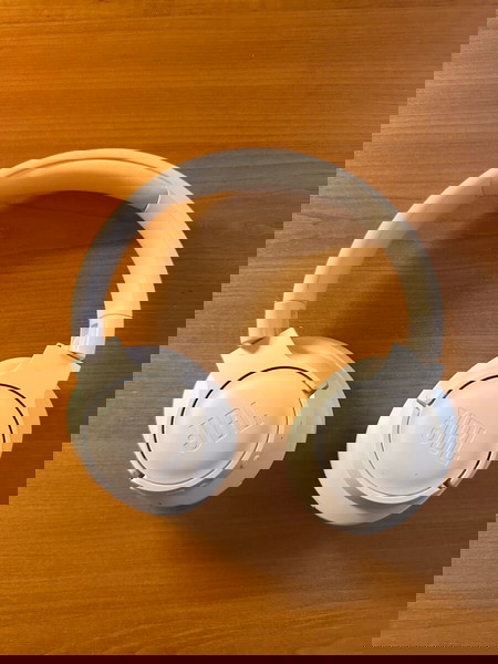 Jbl Tune 710BT безжични слушалки