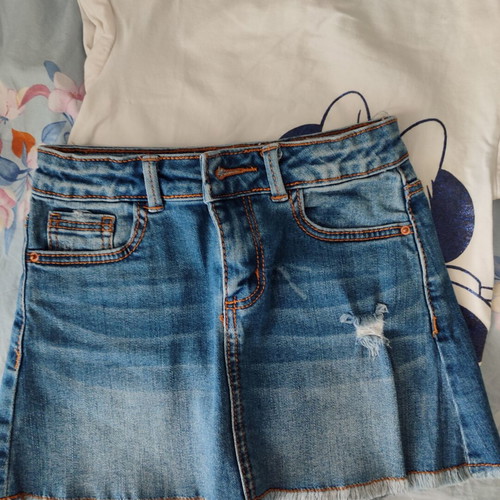 Minnie girl clothes set like new, denim skirt and blouse