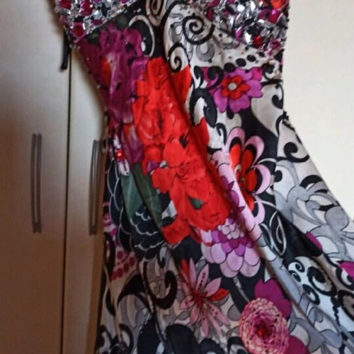 Charly long silk dress size 46 with decorative stones new