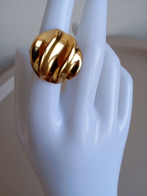 Adjustable ring made of 18K gold plated stainless steel new