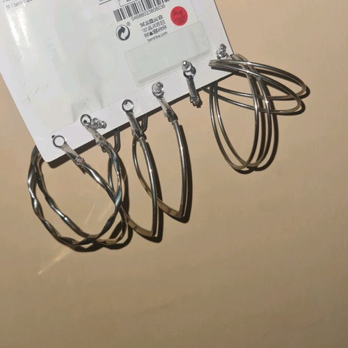 Bershka earrings 3 pairs new missing 2 silicone backs