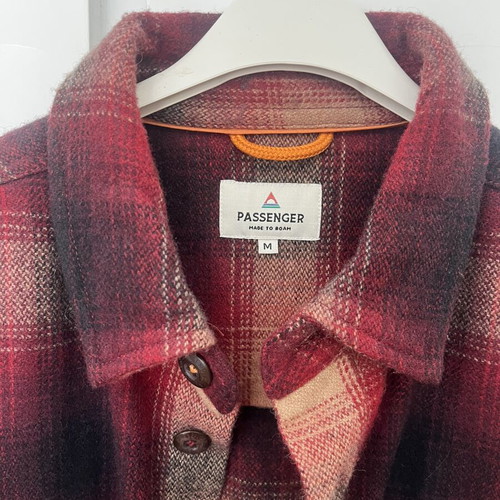 Passenger men's shirt Medium wool new