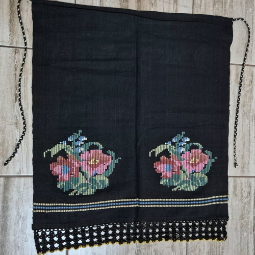Authentic handmade aprons for traditional costume like new set of 3
