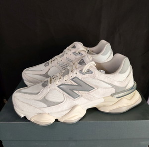 New balance 9060