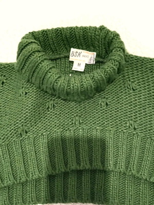 Berska knitted crop top size M green