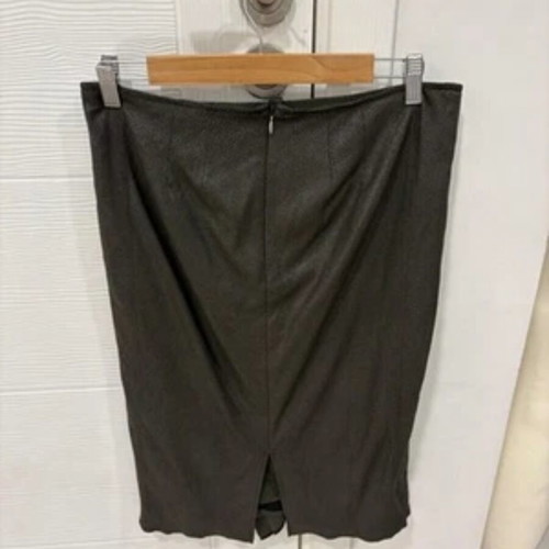 Sportalm Kitzbuhel Skirt Size 38 Grey like new with ruffles