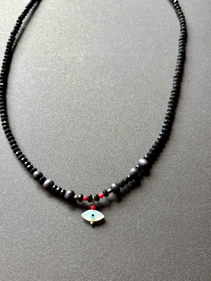 Handmade necklace with evil eye and steel extension new, black
