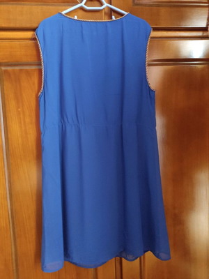 Midi dress blue used, size L with decorative chain