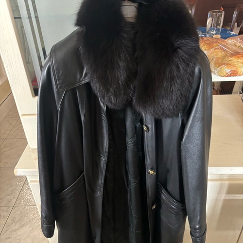 Leather coat black XXL like new