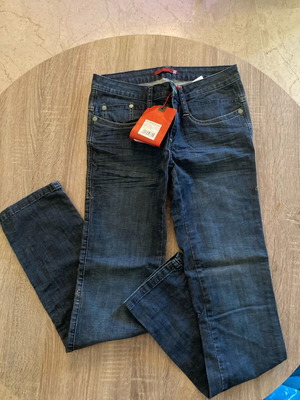 Brixton dark blue jeans size 14 new with tags