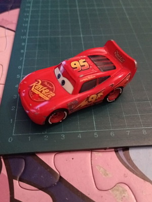 Disney Pixar Cars metal toy car used, Lightning McQueen 2022