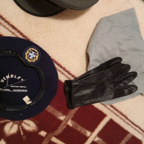 Military hats used, pilikio, berets, jockey caps and gloves