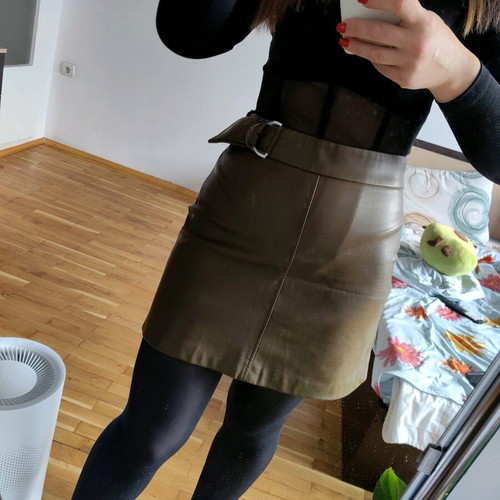 Zara eco leather green skirt, size M