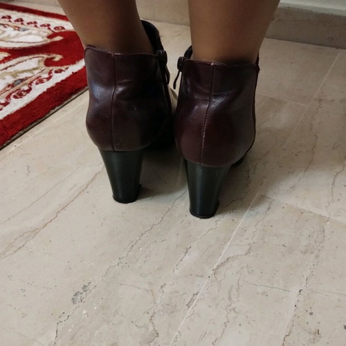 Burgundy Voi & Noi ankle boots used, size 37, with heel