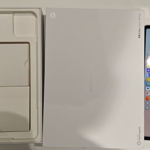 Xiaomi Pad 7 with Original Keyboard Case like new, English version