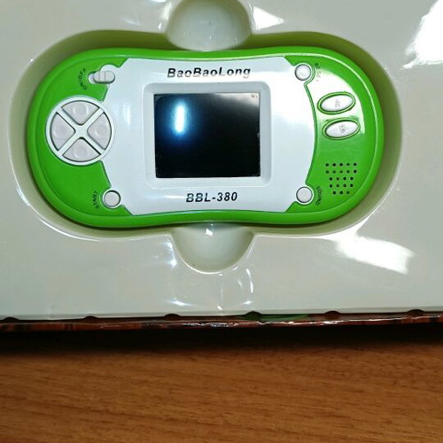 Bao Bao Long BBL-380 handheld console 32 in 1 like new with color screen