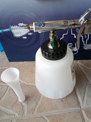 Tornador cleaning gun new with air pressure