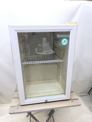 Gastro-Cool Mini Bar Tabletop Fridge used with LED