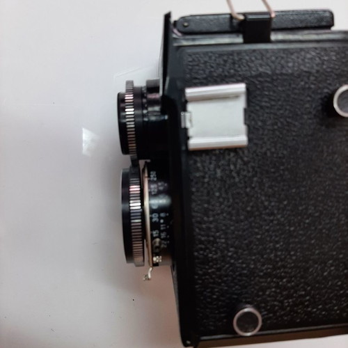 Vintage Lubitel 166B Lomo camera used with T-22 4.5/75 lens