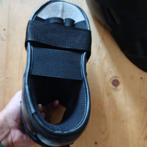 Olympus Sport small used protective foot guards